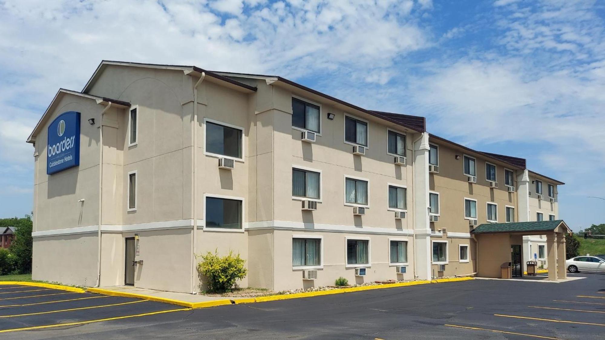 Boarders Inn & Suites By Cobblestone Hotels Waterloo Cedar Falls Exterior photo